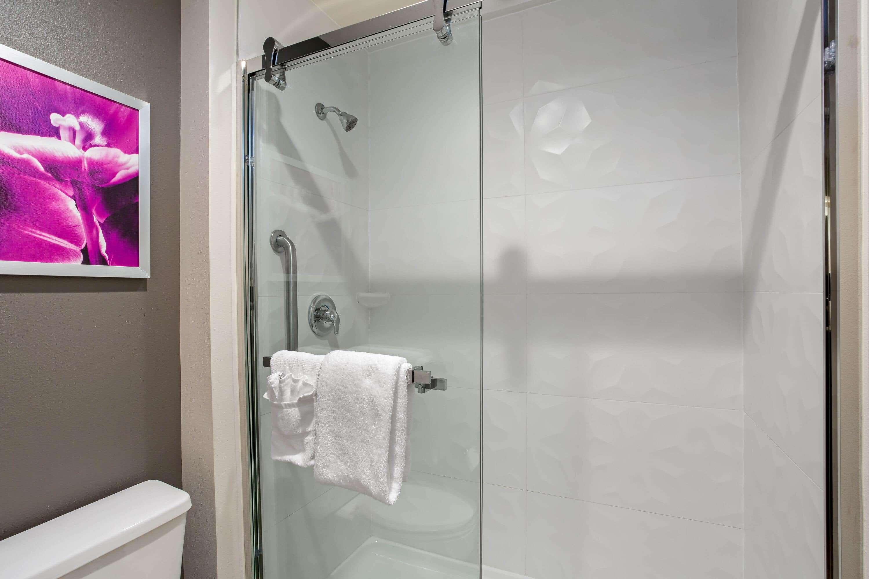 La Quinta By Wyndham Hartford Bradley Airport Hotel Windsor Locks Bagian luar foto