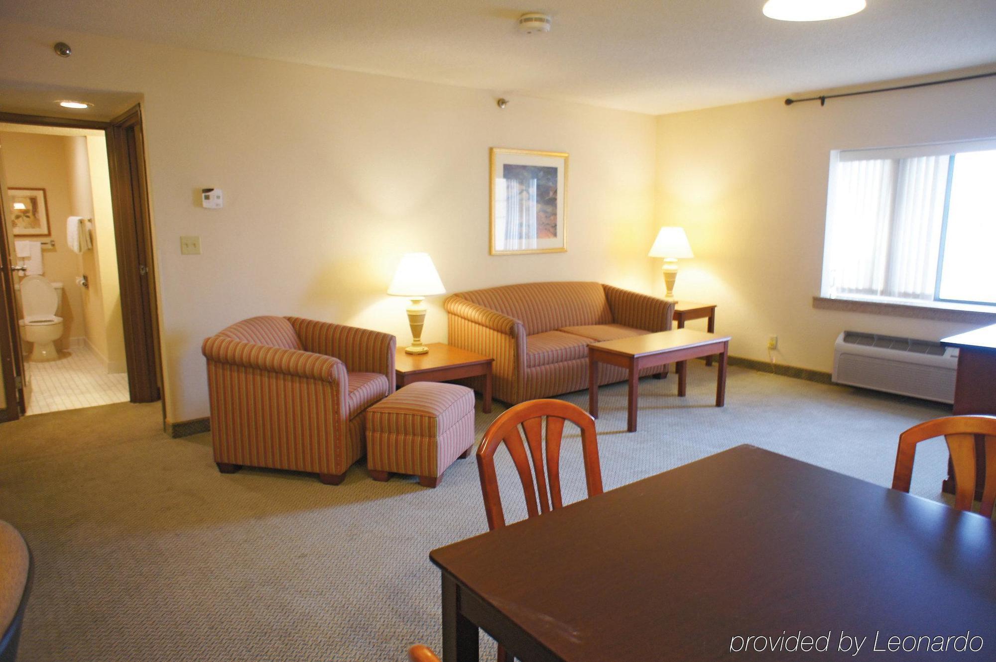 La Quinta By Wyndham Hartford Bradley Airport Hotel Windsor Locks Bagian luar foto