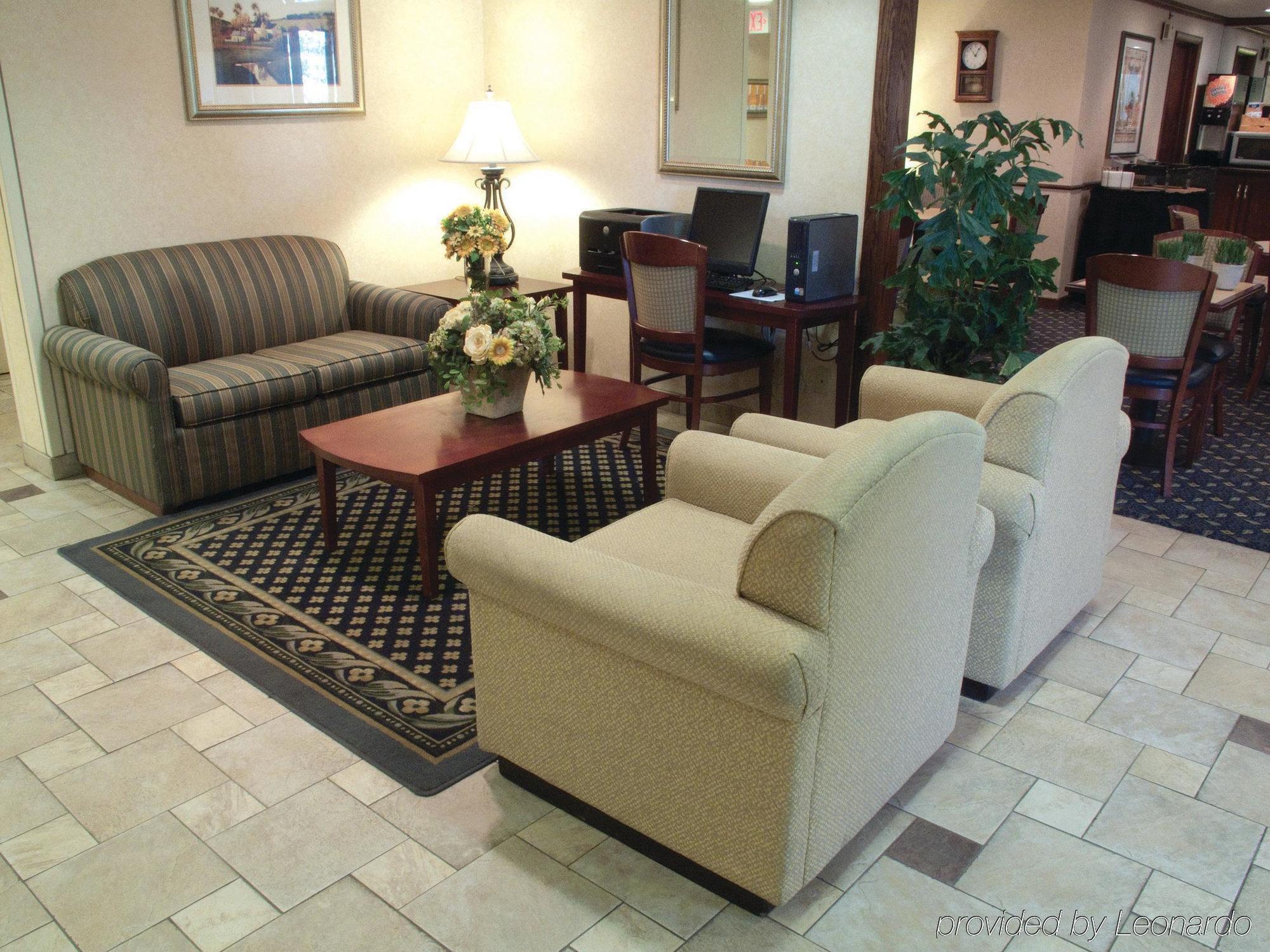 La Quinta By Wyndham Hartford Bradley Airport Hotel Windsor Locks Bagian luar foto